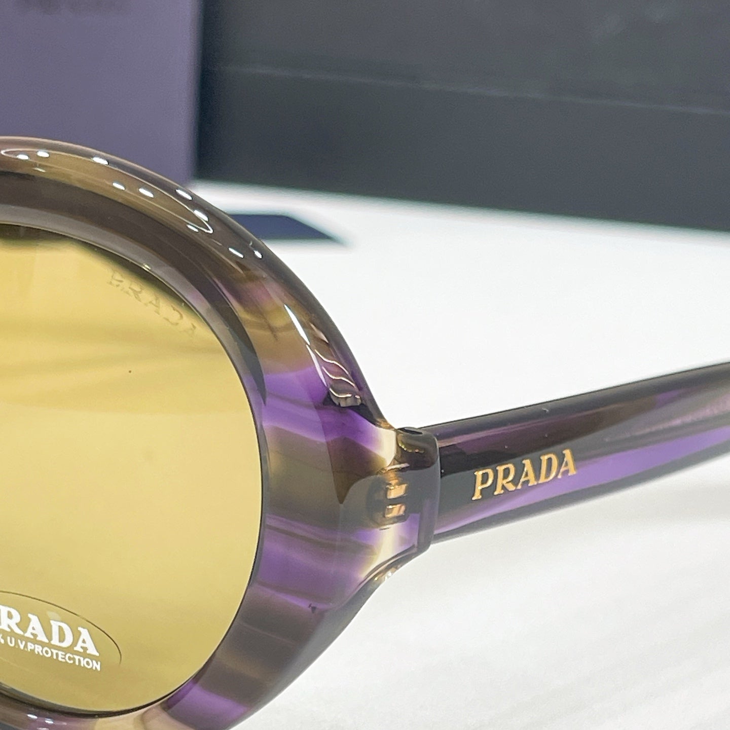 PRADA Sunglasses-SPR D08